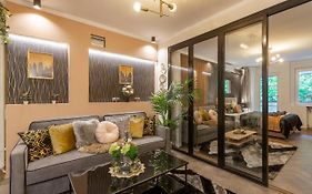 Stylish Quentin Apartment In The King Street
