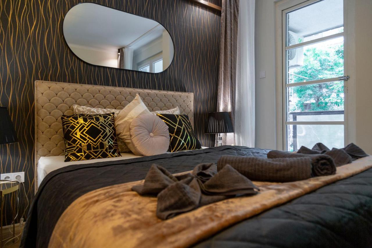 Stylish Quentin Apartment In The King Street Budapest Exterior foto