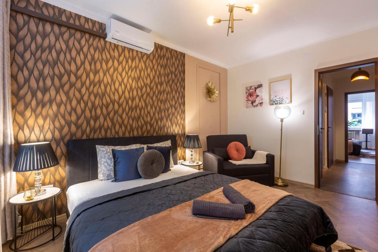 Stylish Quentin Apartment In The King Street Budapest Exterior foto